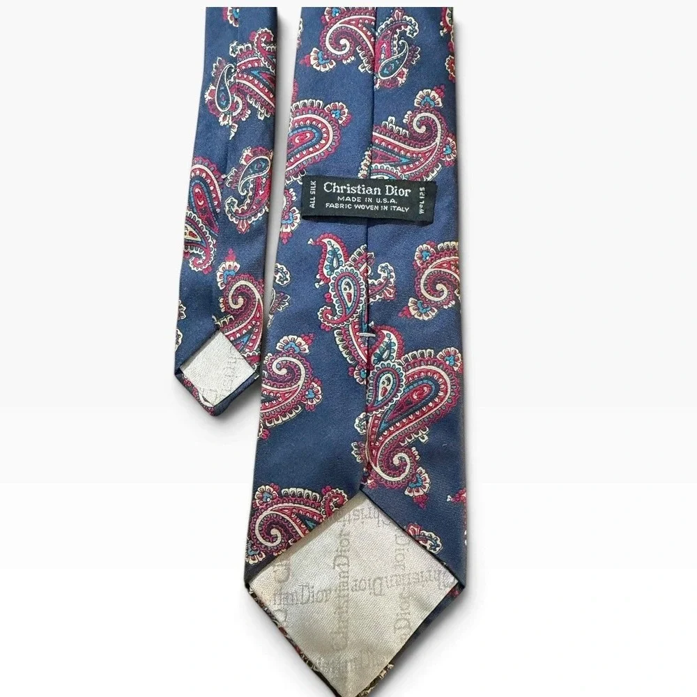 Christian Dior Mens Paisley Silk Tie Navy Blue Red Woven Italy Made USA 57 Inch